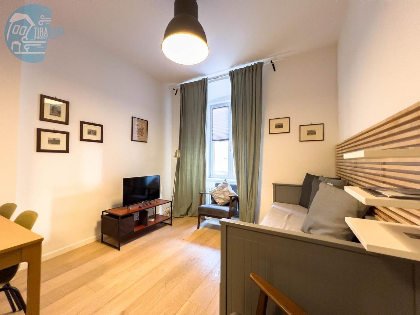Апартаменты Imbriani 4S Tirabora Short Rent Триест Экстерьер фото